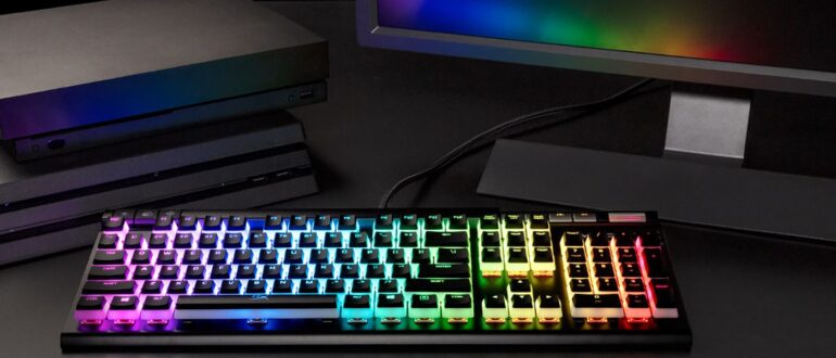 hyperx-keyboard-next-to-consoles