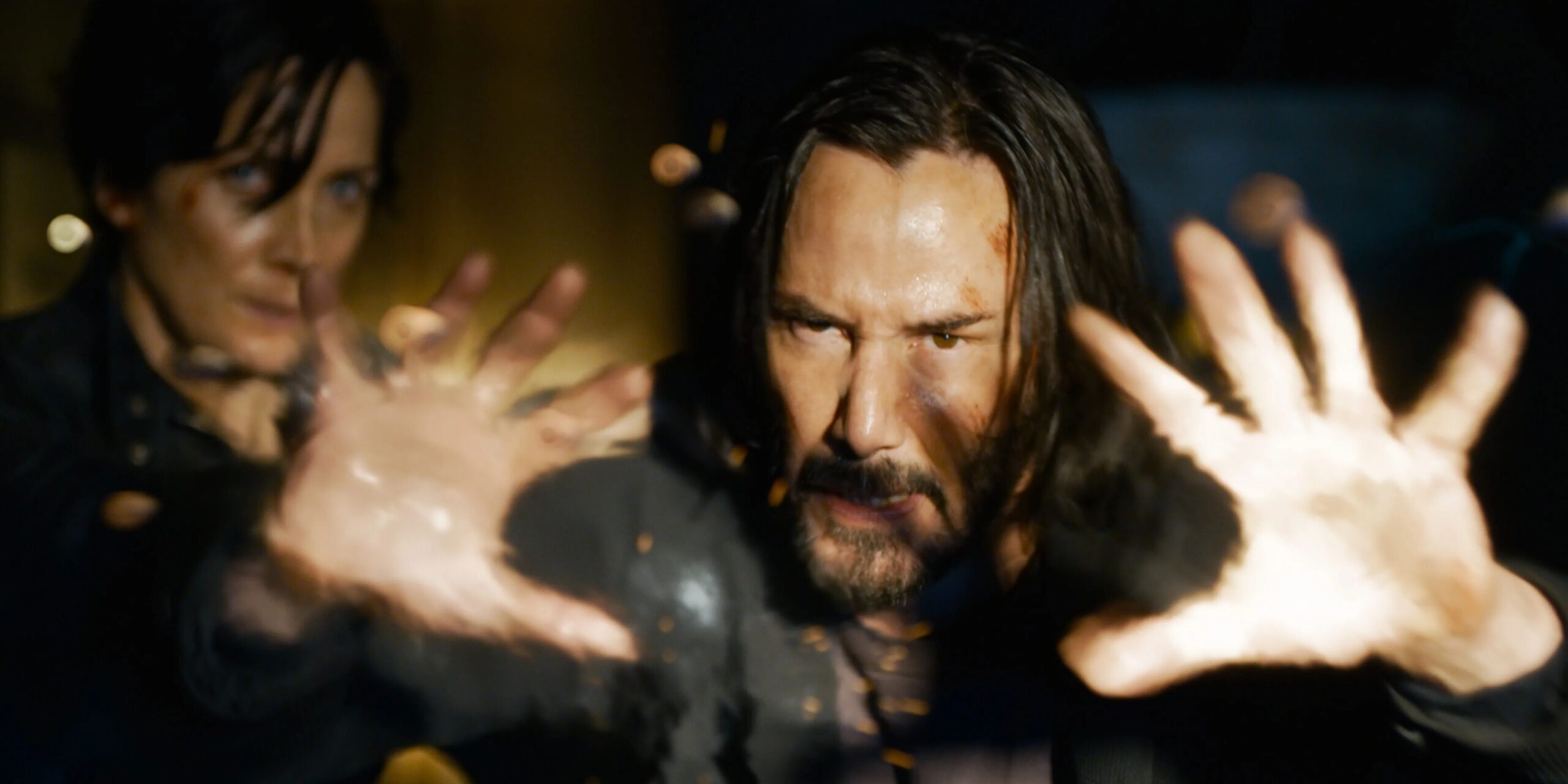 keanu-reeves-stopping-bullets-in-the-matrix-resurrections-3704524