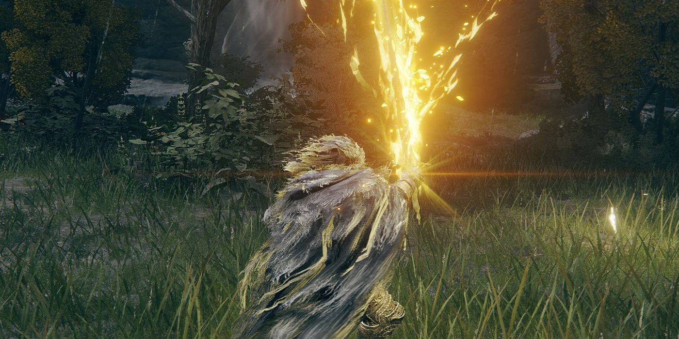 sacred-relic-blade-elden-ring-weapon-ability-6910755