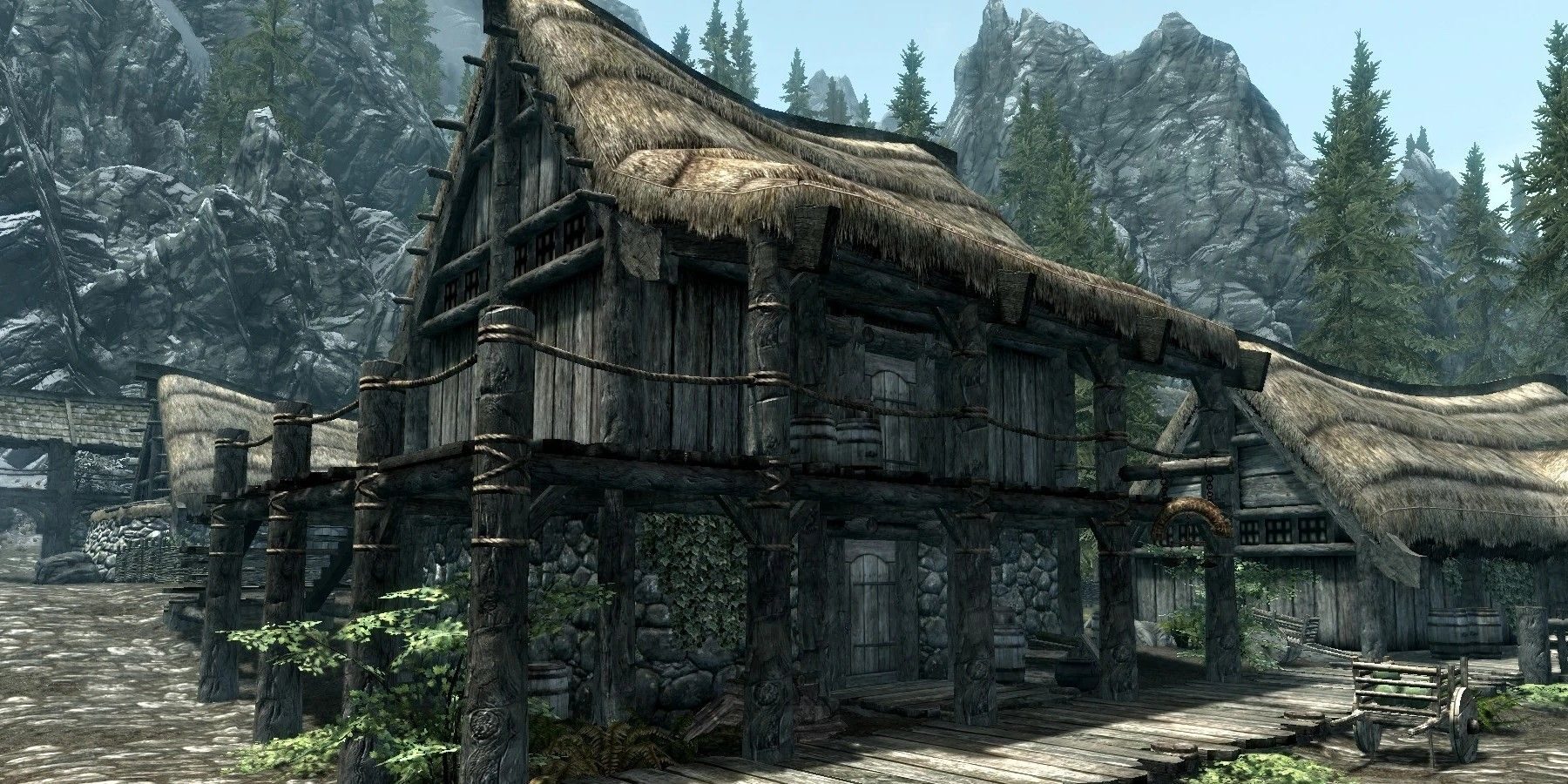 skyrim-weird-item-shop-2483575