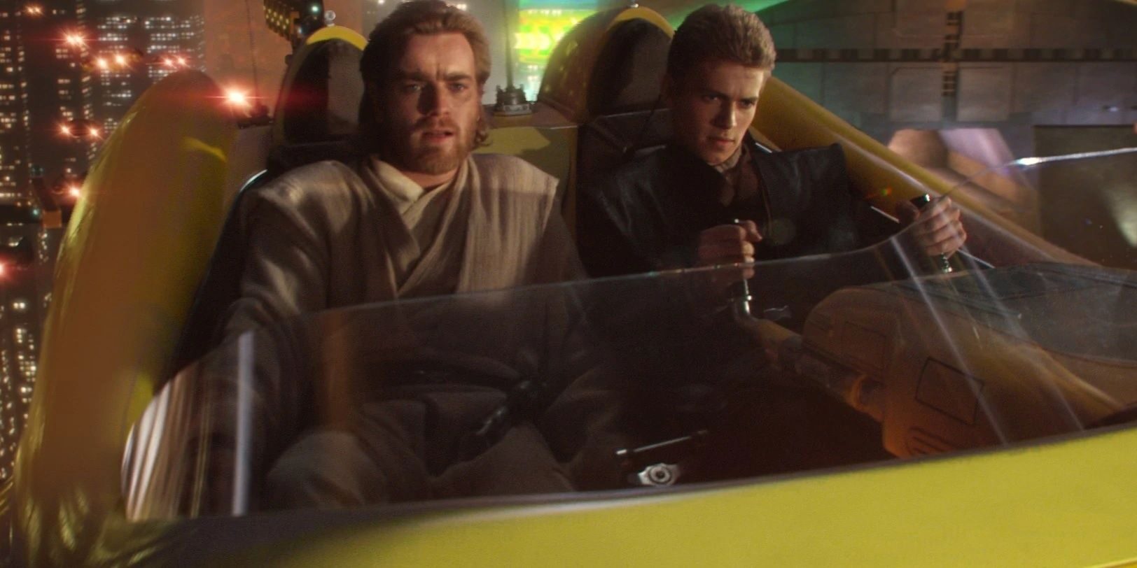 star-wars-attack-of-the-clones-anakin-skywalker-obi-want-kenobi-coruscant-xj-6-airspeeder-cropped-5386812